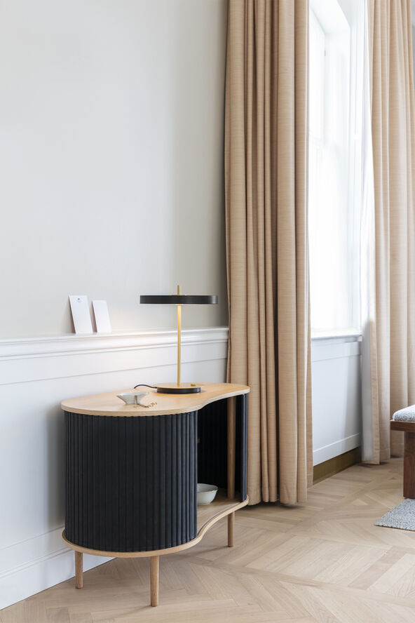 UMAGE Asteria Table Black