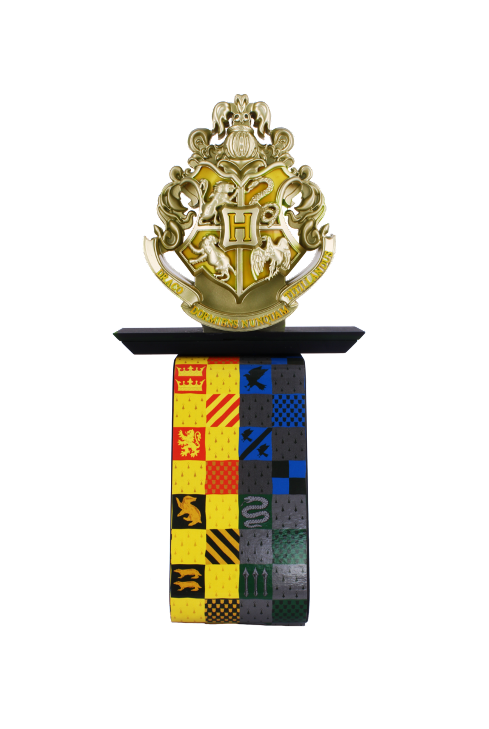 IKON Hogwarts Logo