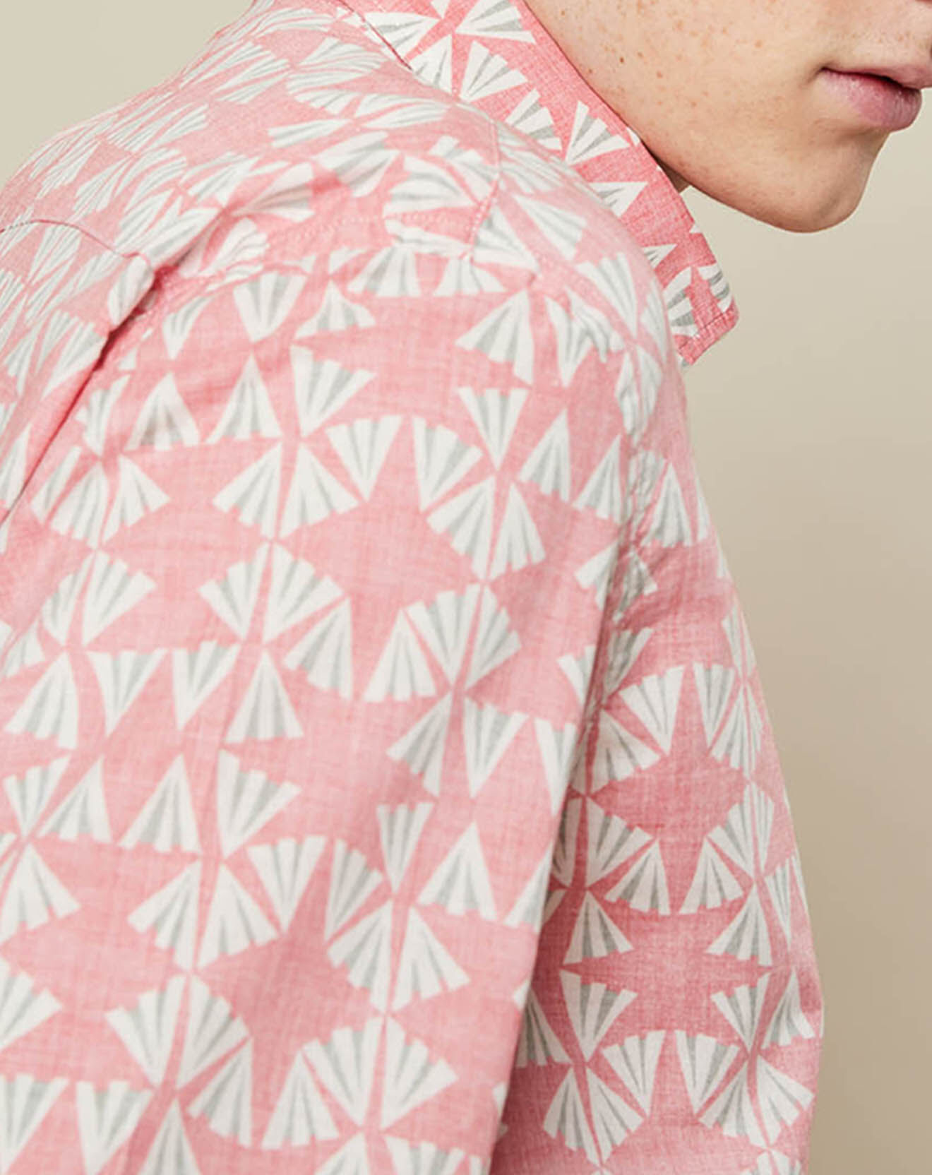 Hartford Chemise slim Storm Fans imprimée rouge pâle