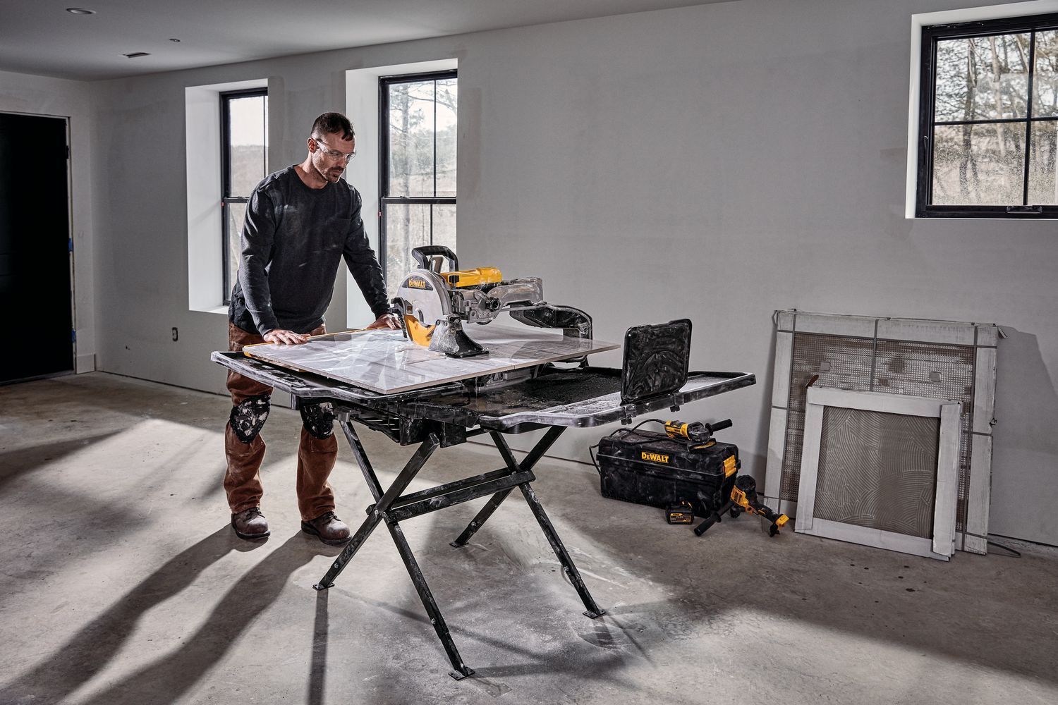 DeWALT D36000 Tegelzaag 250mm 910W