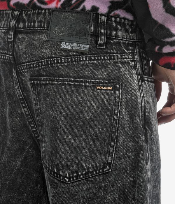 Volcom Billow Tapered Jeans (light acid black)