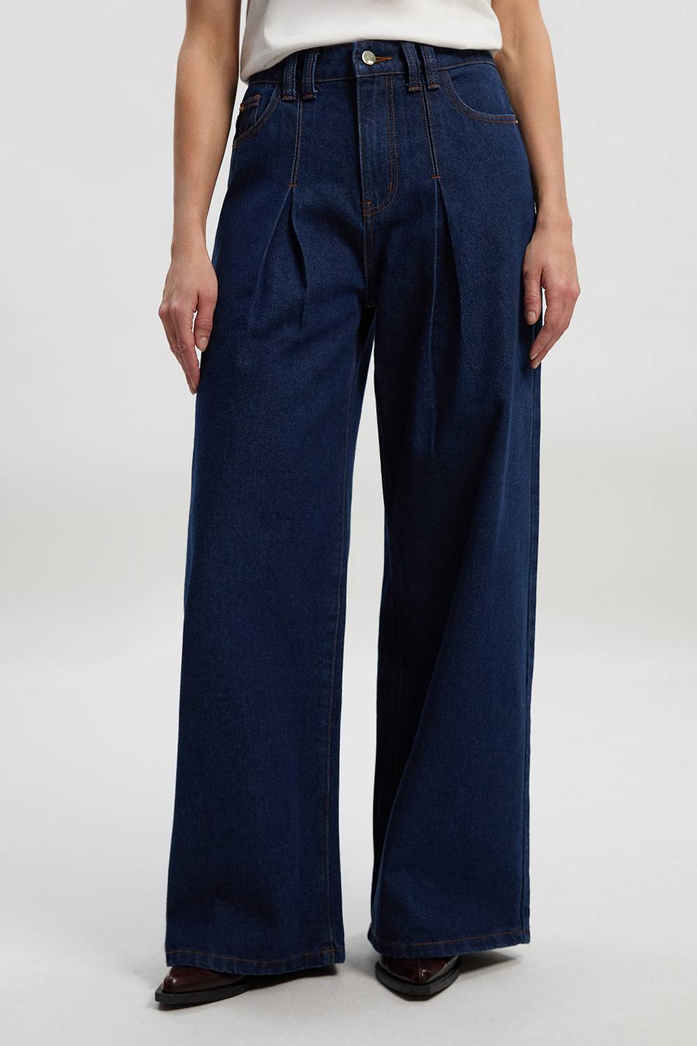 KarenMillen Jean Denim Jambes Larges à Plis Devant