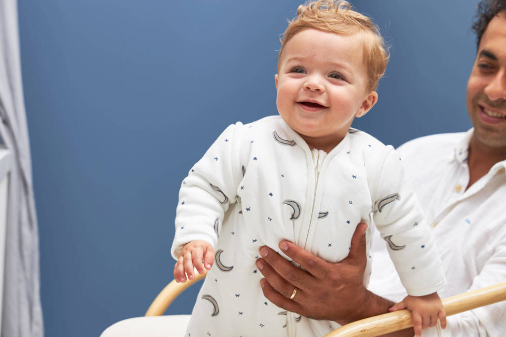 baby slaapzak met afritsbare mouwen Moon wit/indigo