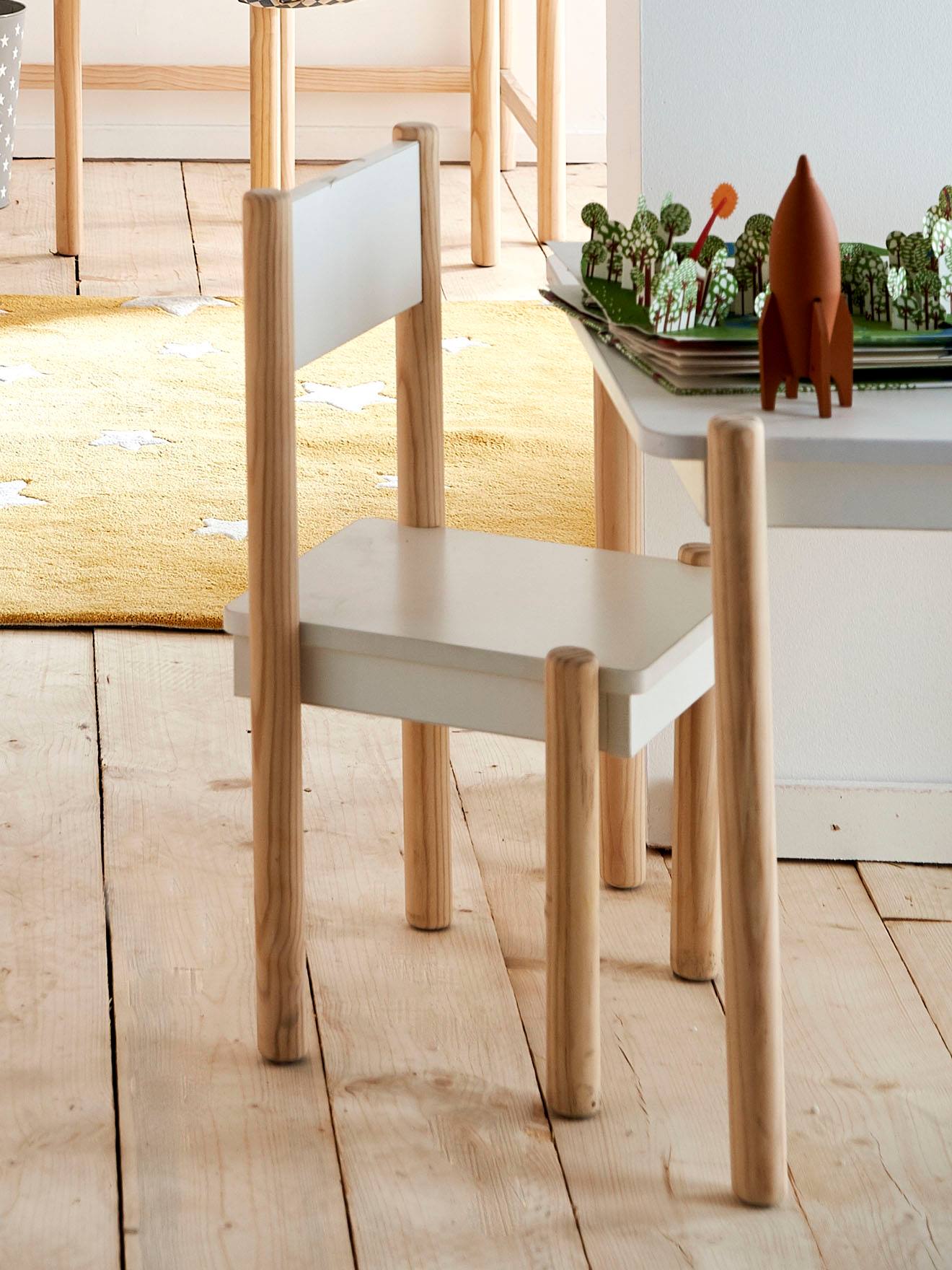 Cadeira escolar especial para mesa de brincar infantil, linha Woody, branco claro, bicolor/multicolorida