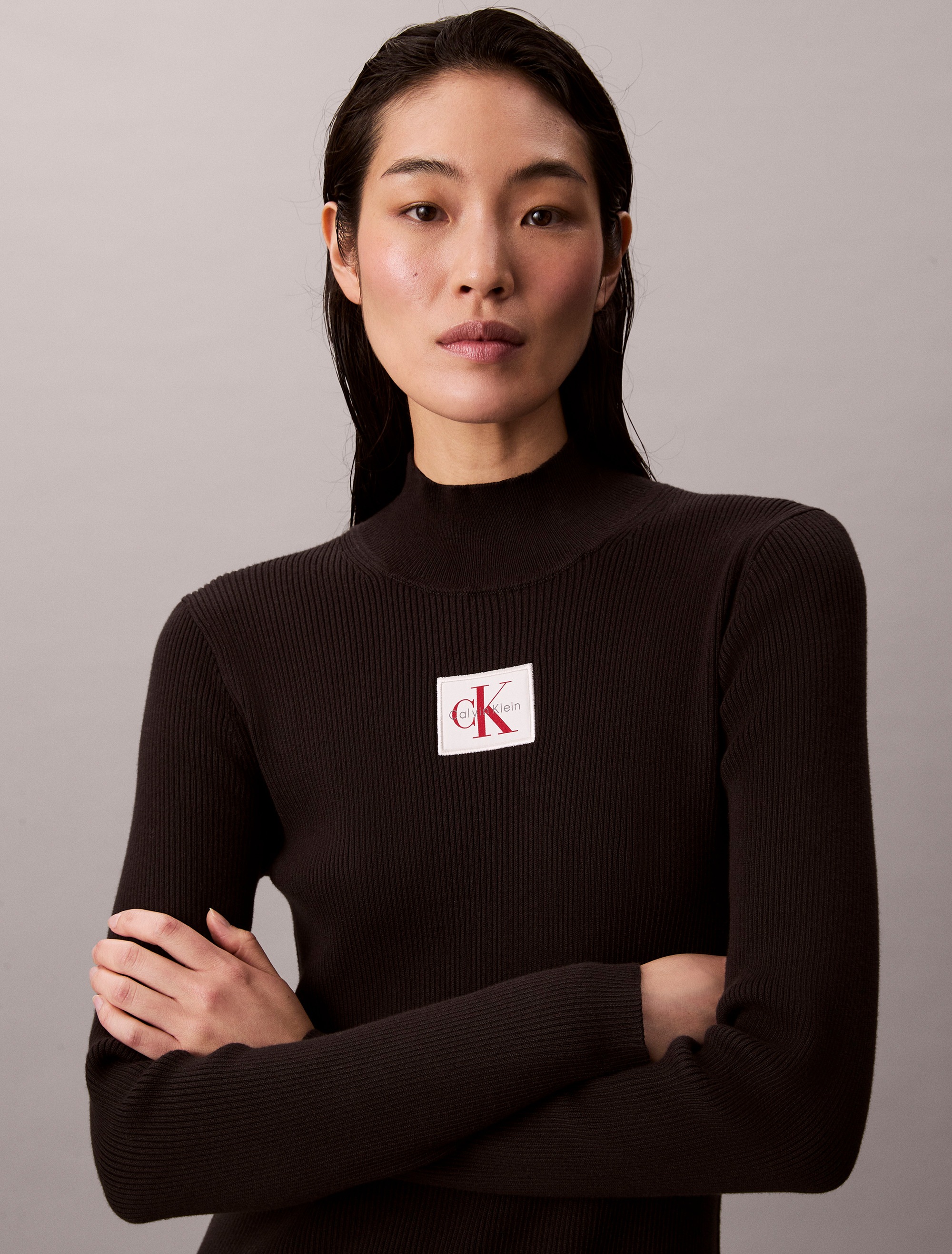 Calvin Klein Jeans Strickkleid »LS T NECK MINI DRESS« Ohne Tasche Mit Rundhalsausschnitt, figurbetont