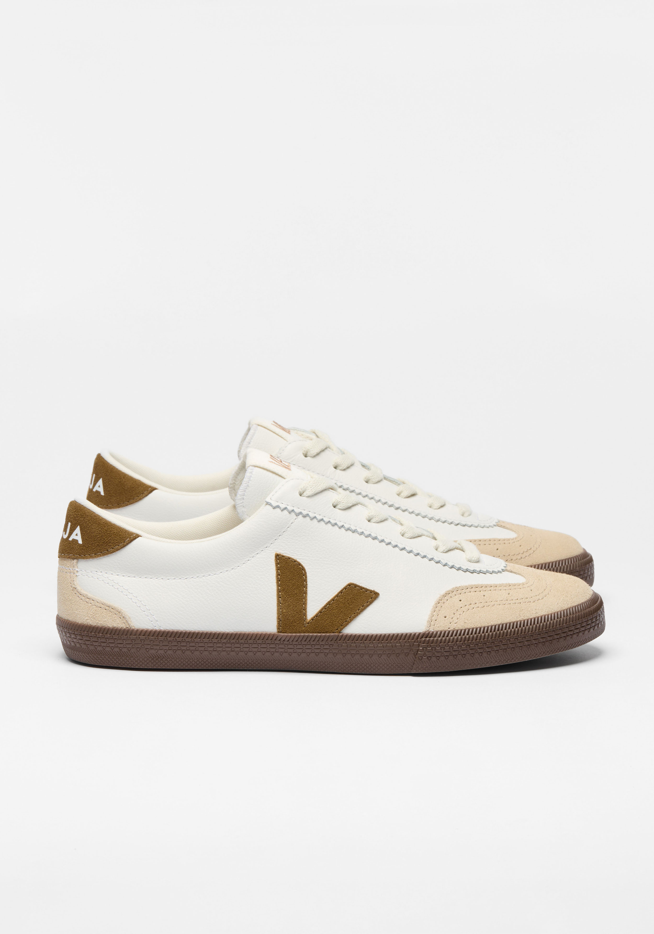 Veja Sneaker Volley O.T. Leather White Tent Bark