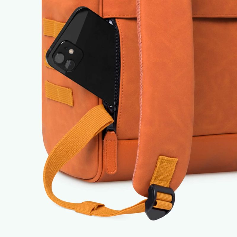 Sac à dos Adventurer Medium 23 litres + 2 grandes pochettes Tanta