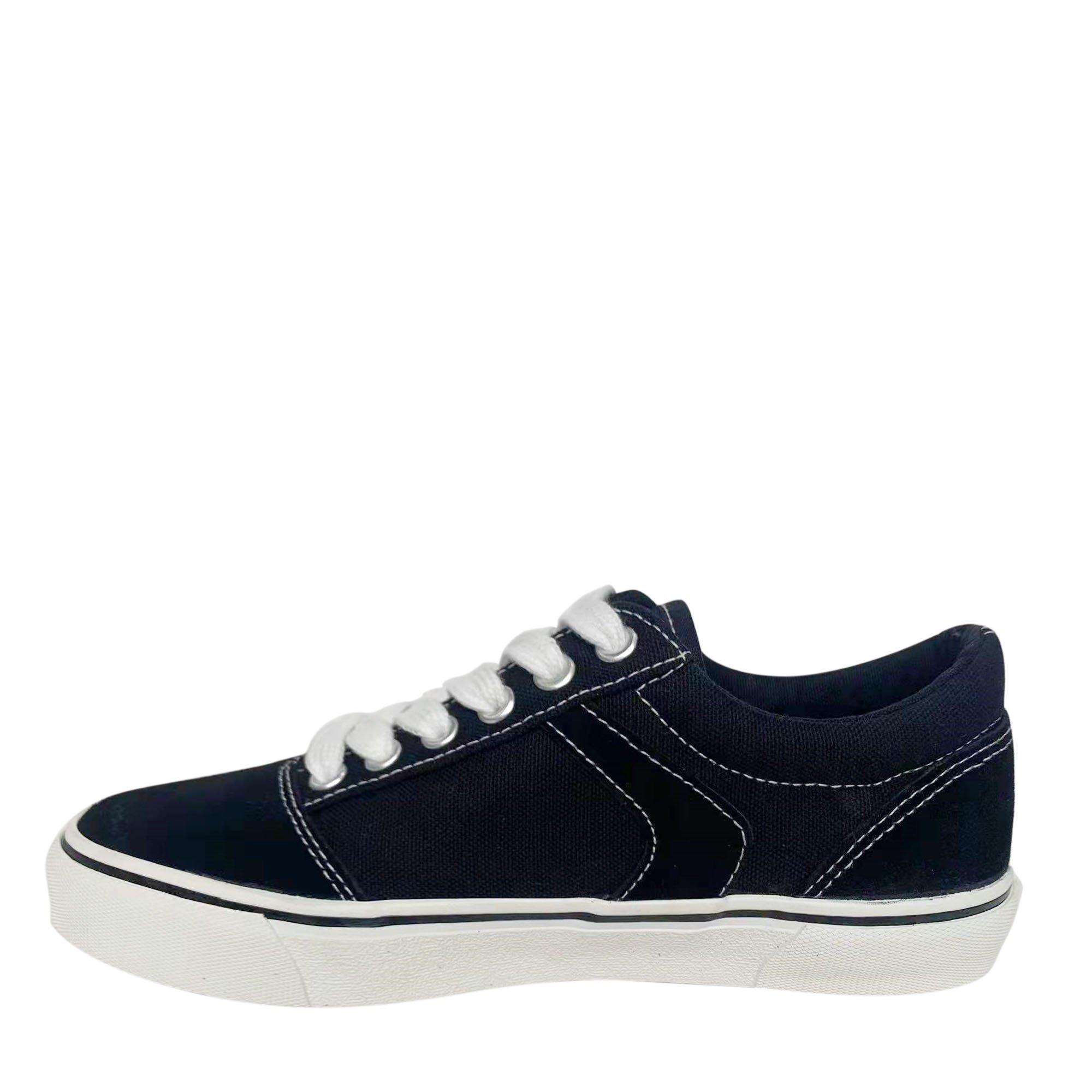 Levis Philly Canvas Low Trainers