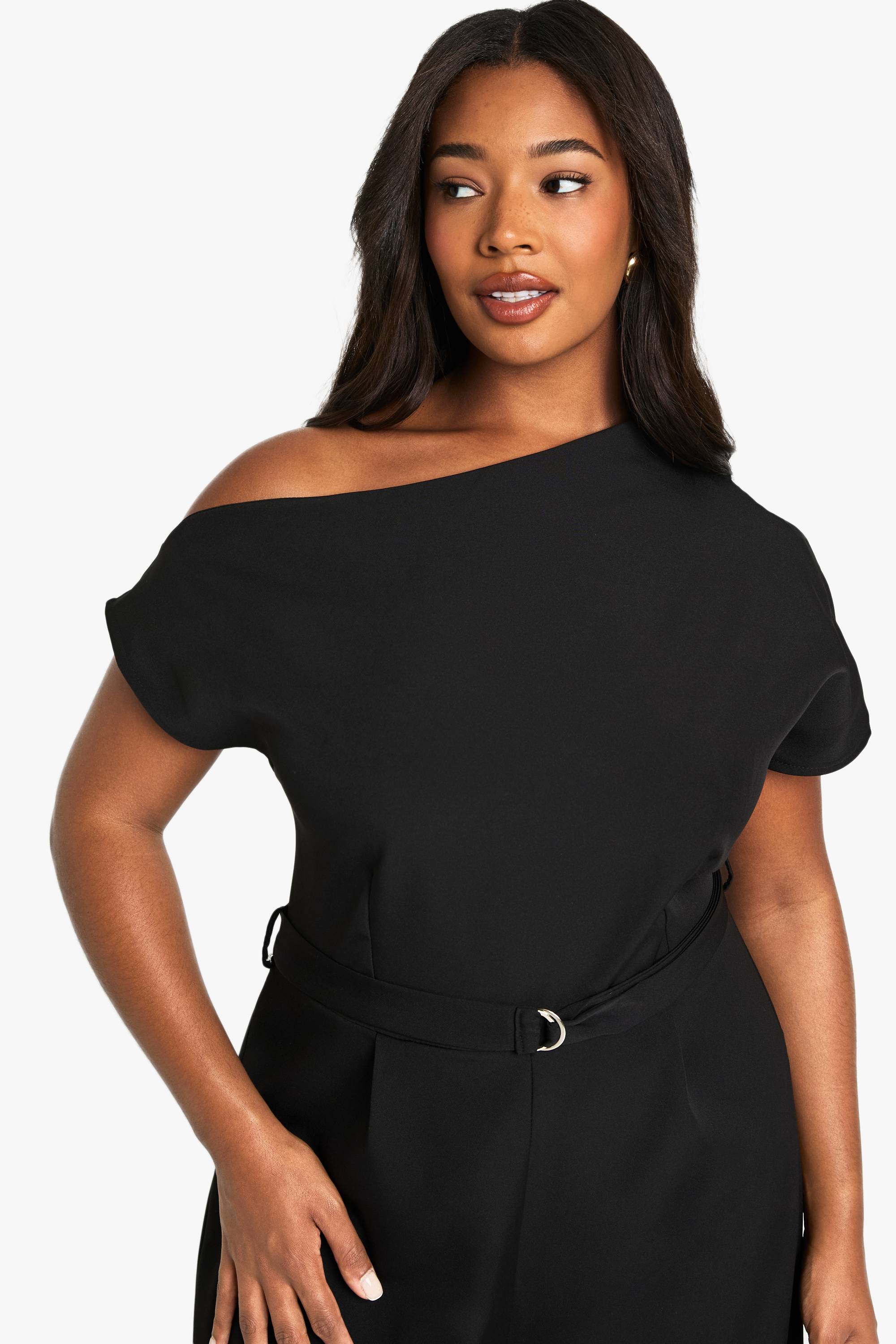 boohoo PLUS COMBINAISON ASYMÉTRIQUE À CEINTURE