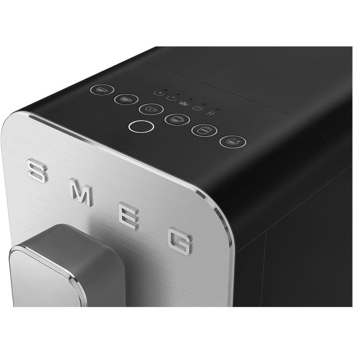 SMEG Kaffeevollautomat 50's Style BCC13BLMEU Schwarz Matt