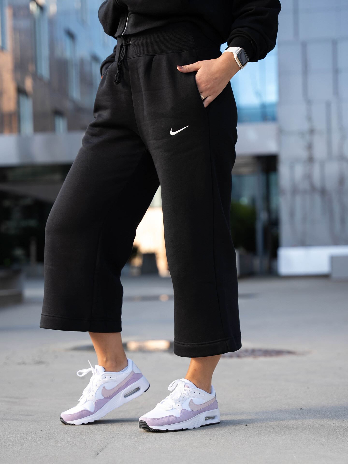 Pheonix Fleece High-Rise Crop Pant