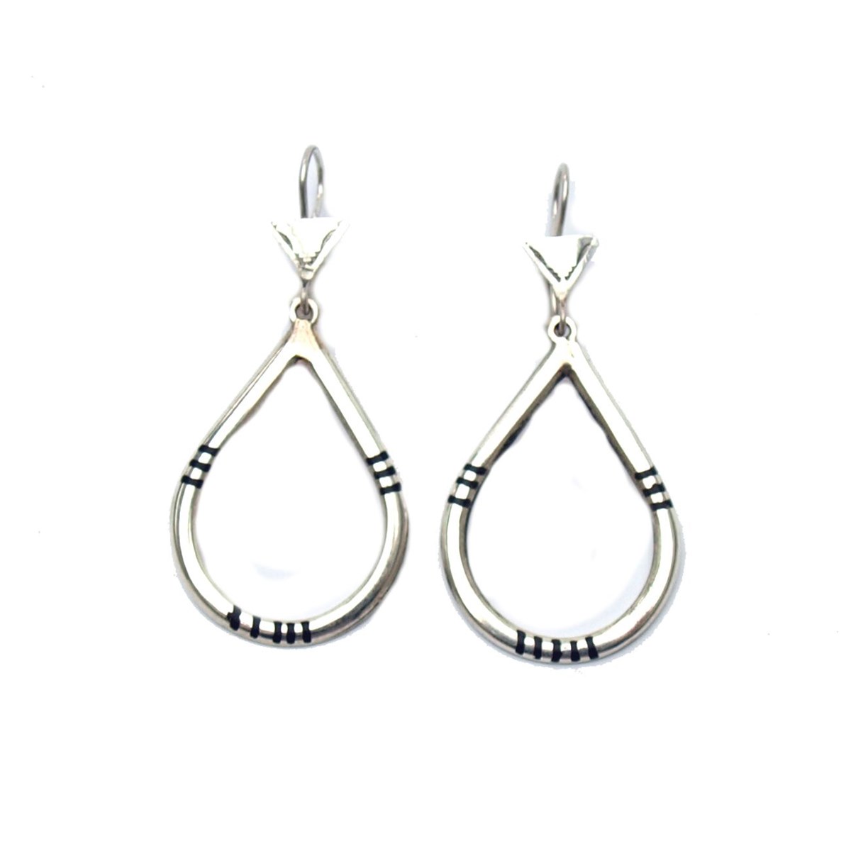 Boucle d'oreille en argent artisanat touareg