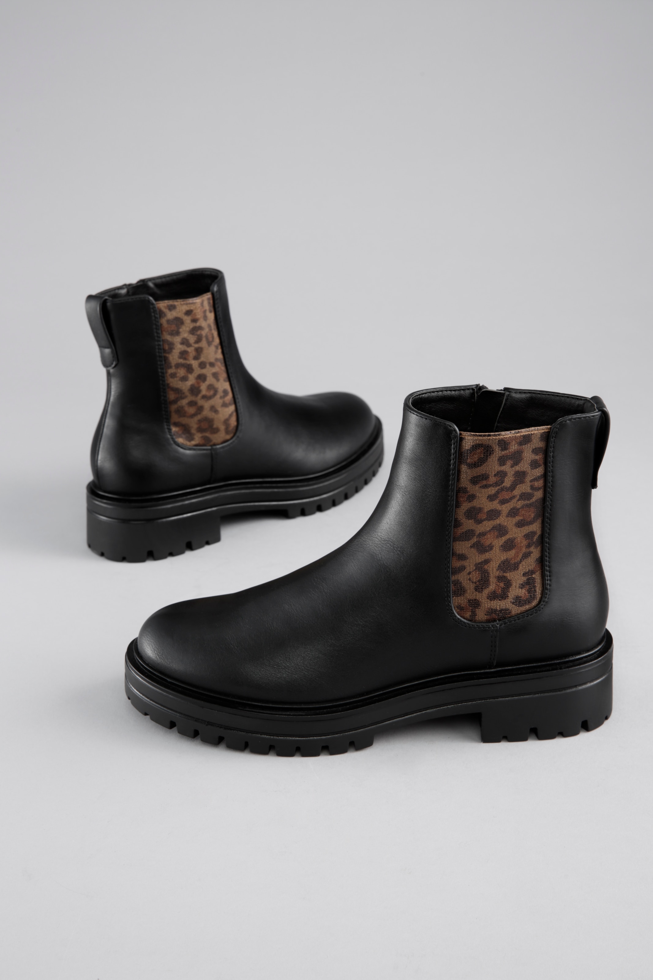 Aniston SHOES Chelseaboots  , Stiefelette, Blockabsatz, mit Animal-Print - NEUE KOLLEKTION