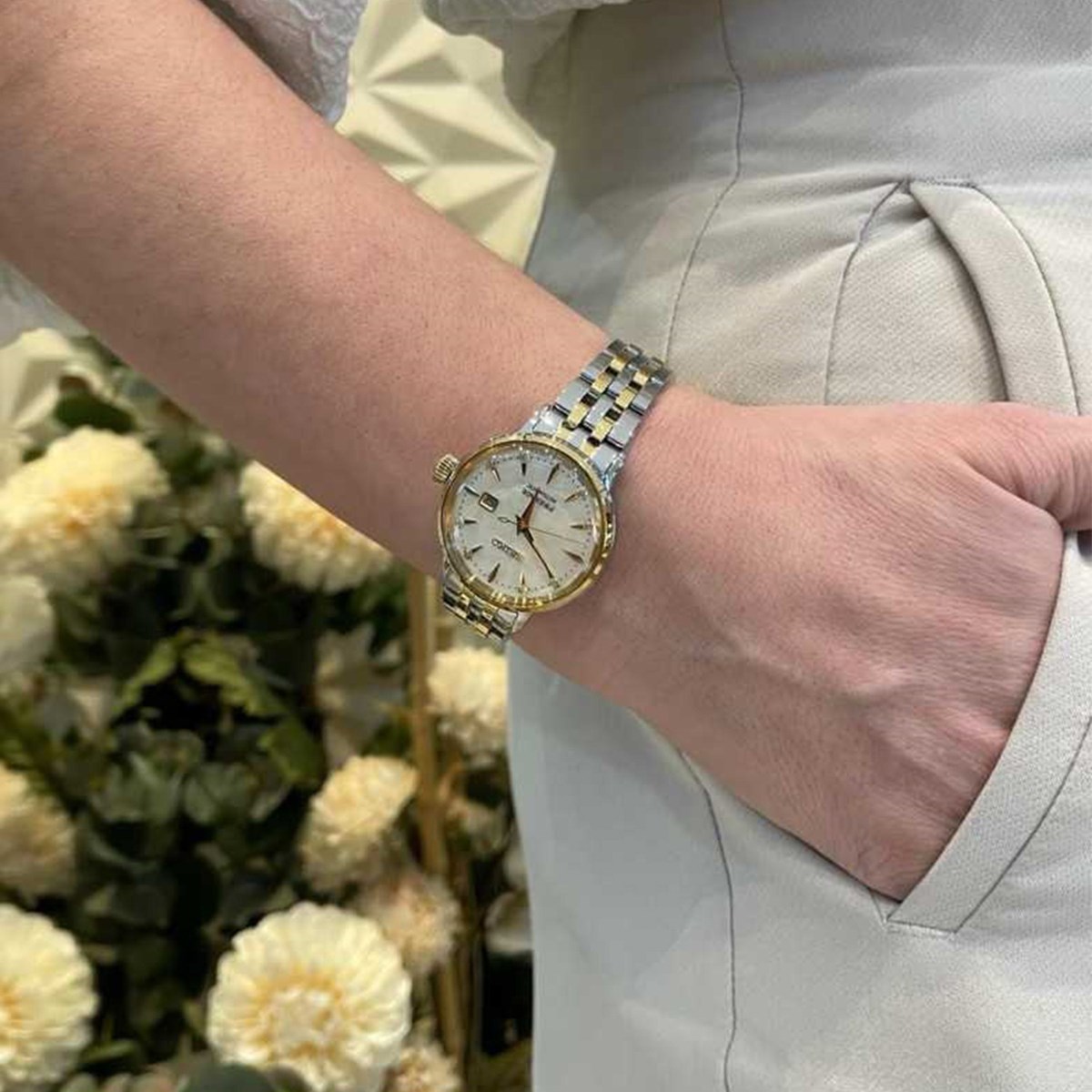 Montre Seiko Présage automatique bicolore diamants