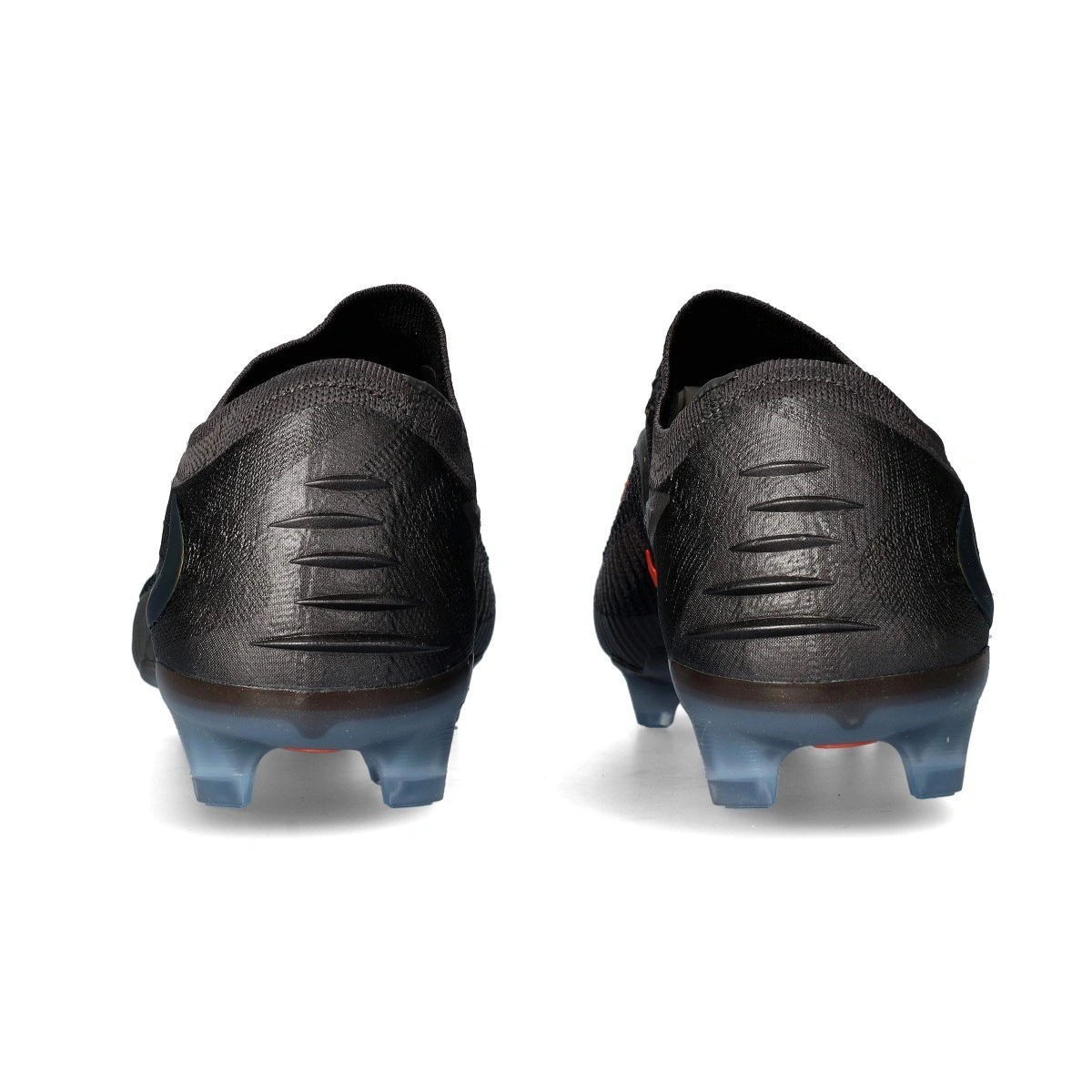 Chuteira Nike Phantom 6 Low Elite FG