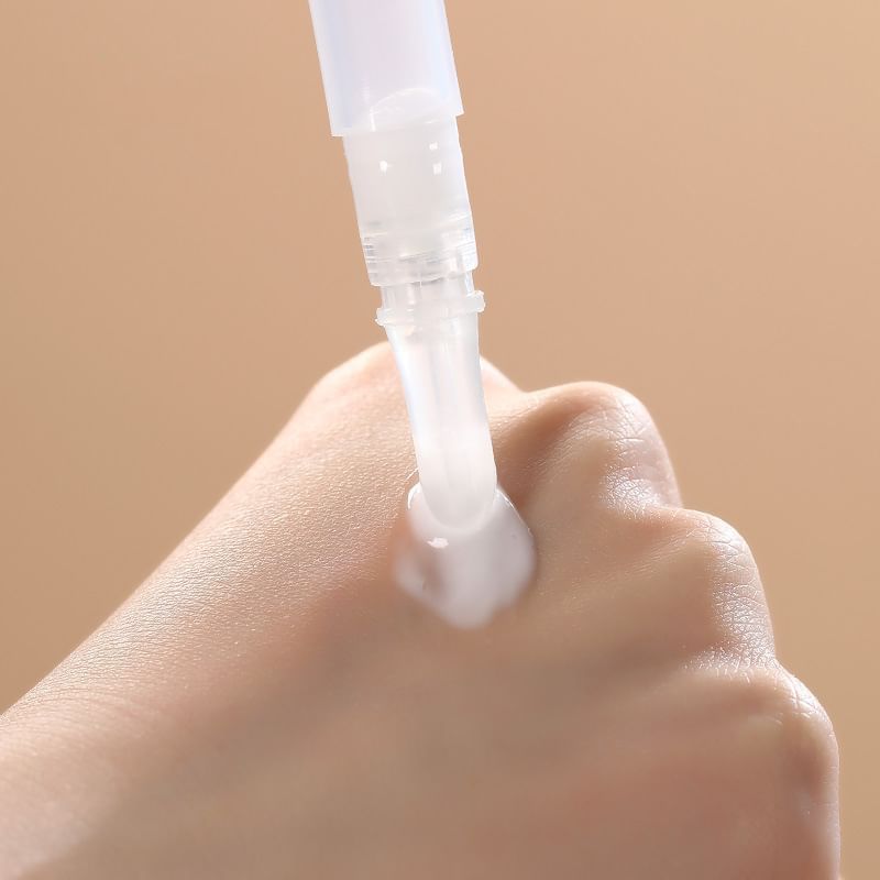 Karnemelk - Set van 2: Foundation Travel Container Twist Pen