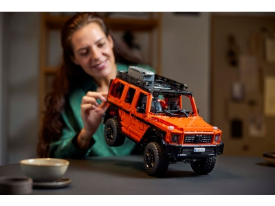 LEGO Mercedes-Benz G 500 PROFESSIONAL Line (42177)