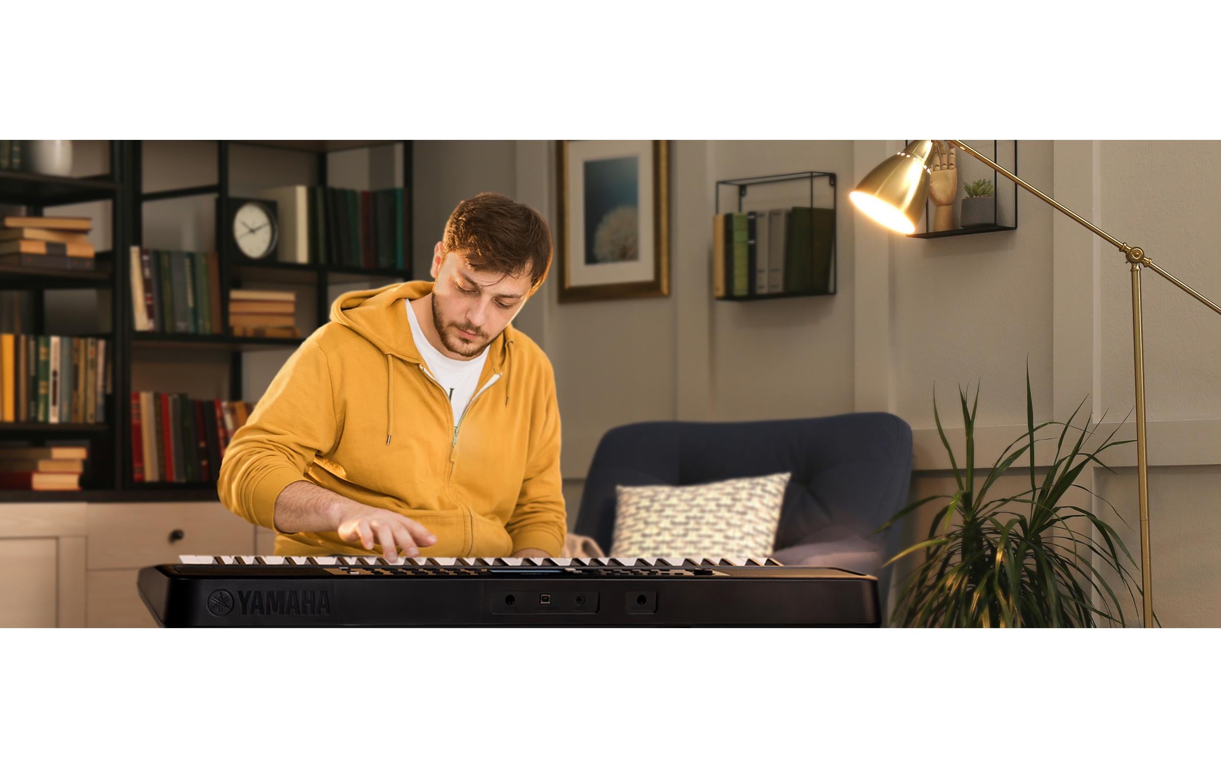 Keyboard PSR-E383<br>Portables Keyboard mit 61 Tasten