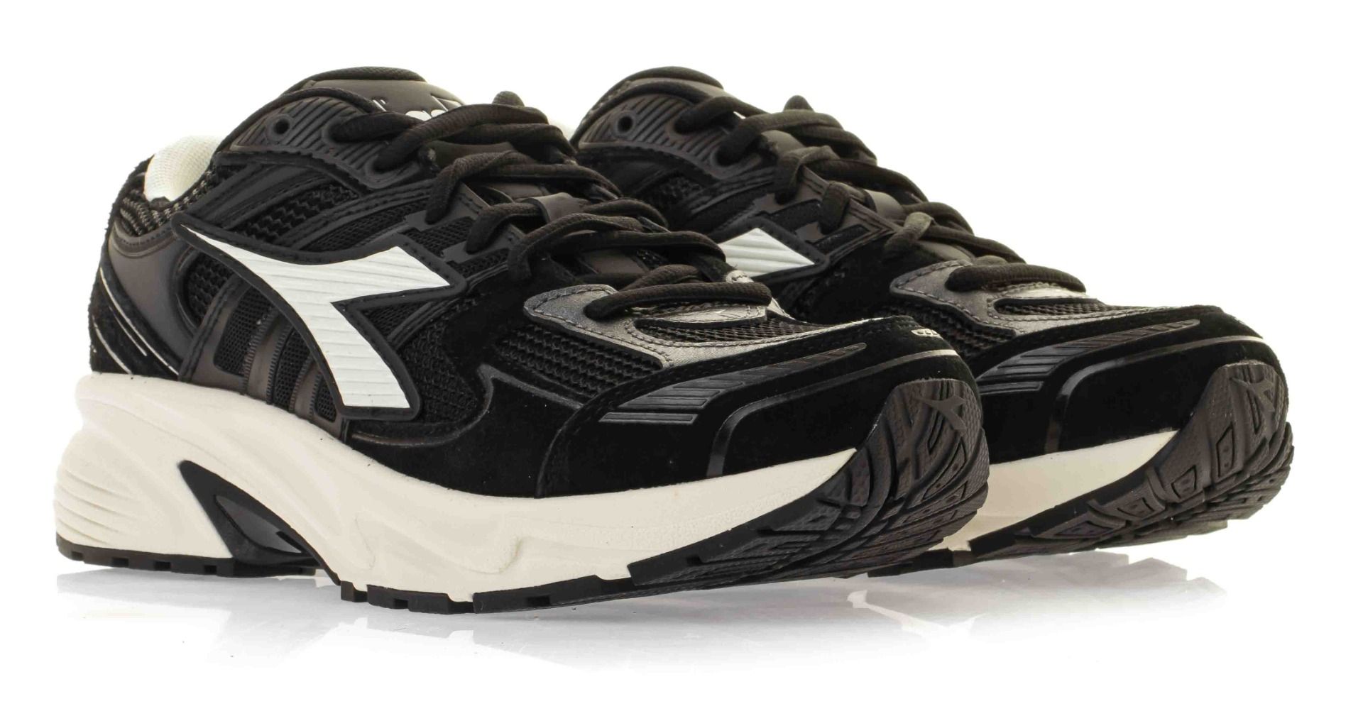 Diadora Mythos Star