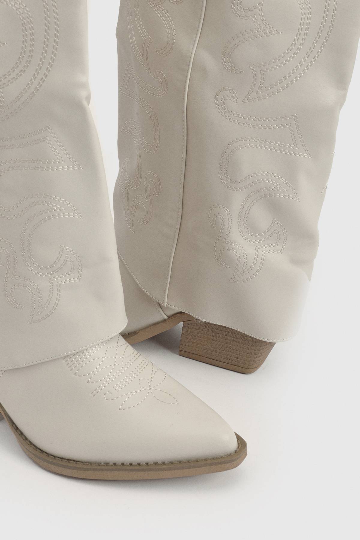 boohoo Bottes Western Montantes À Revers