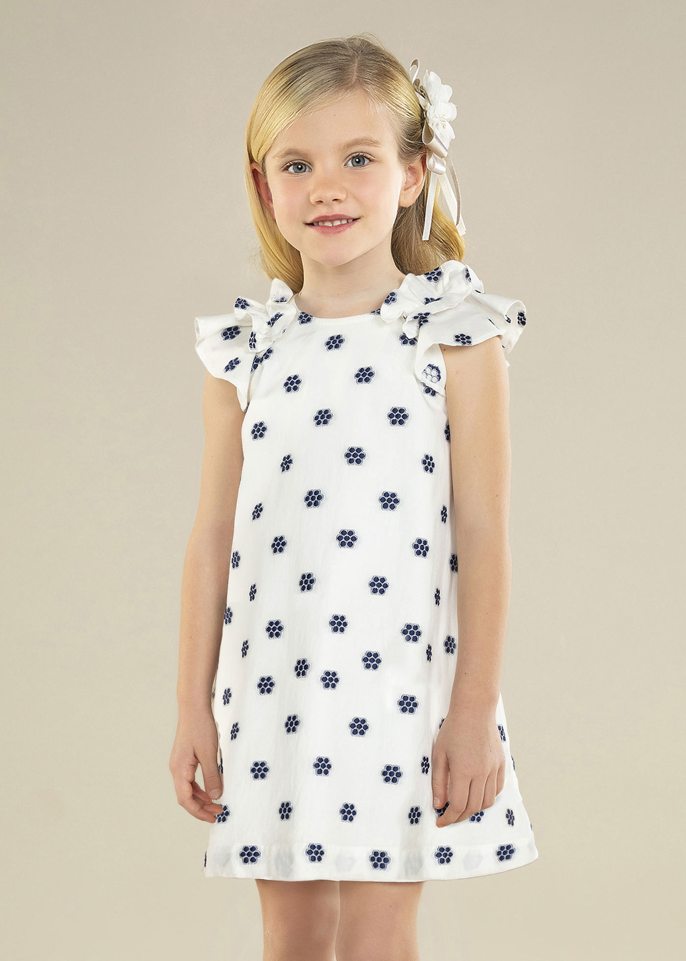 Vestido jacquard com babados para meninas