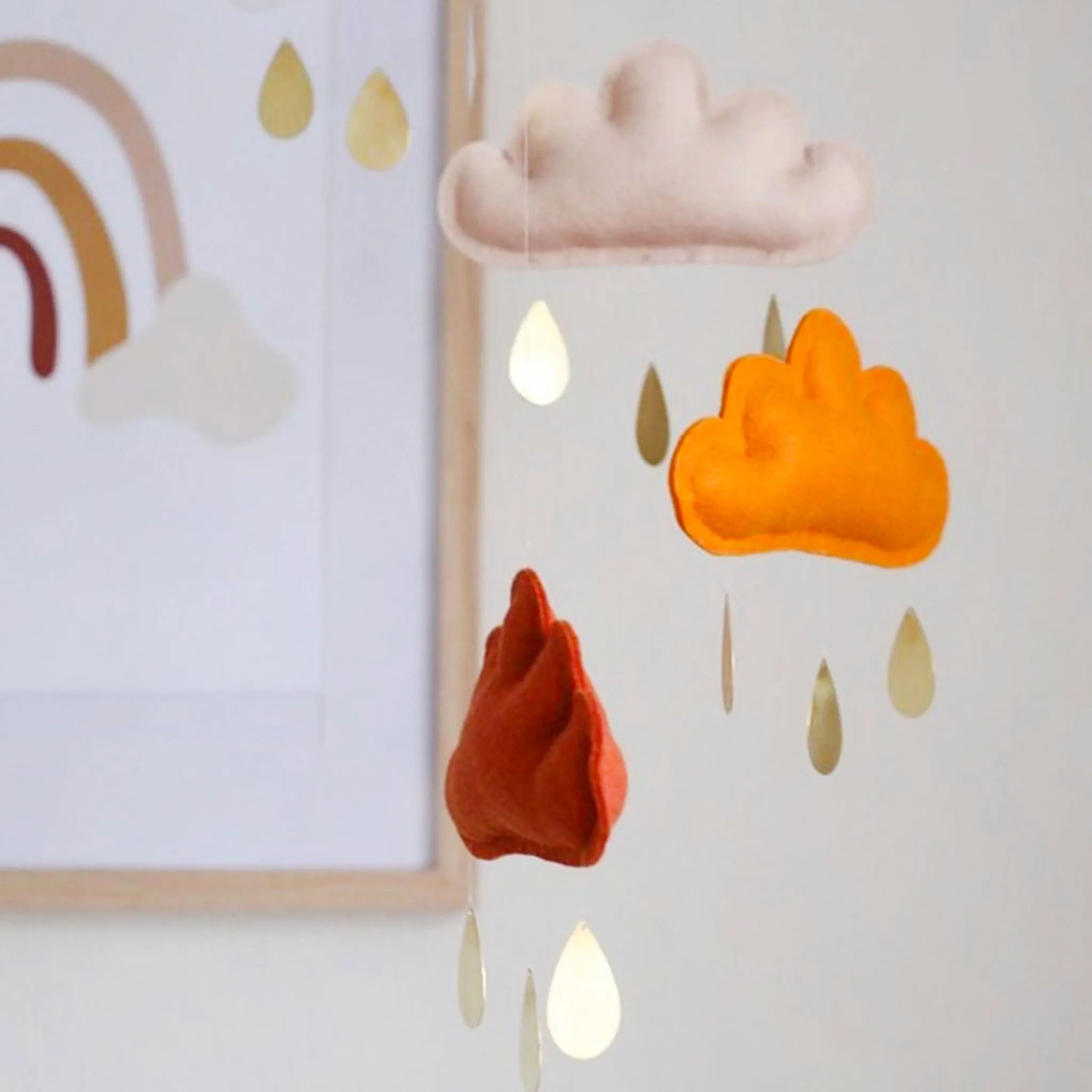 The Butter Flying Mobile Nuage Terra
