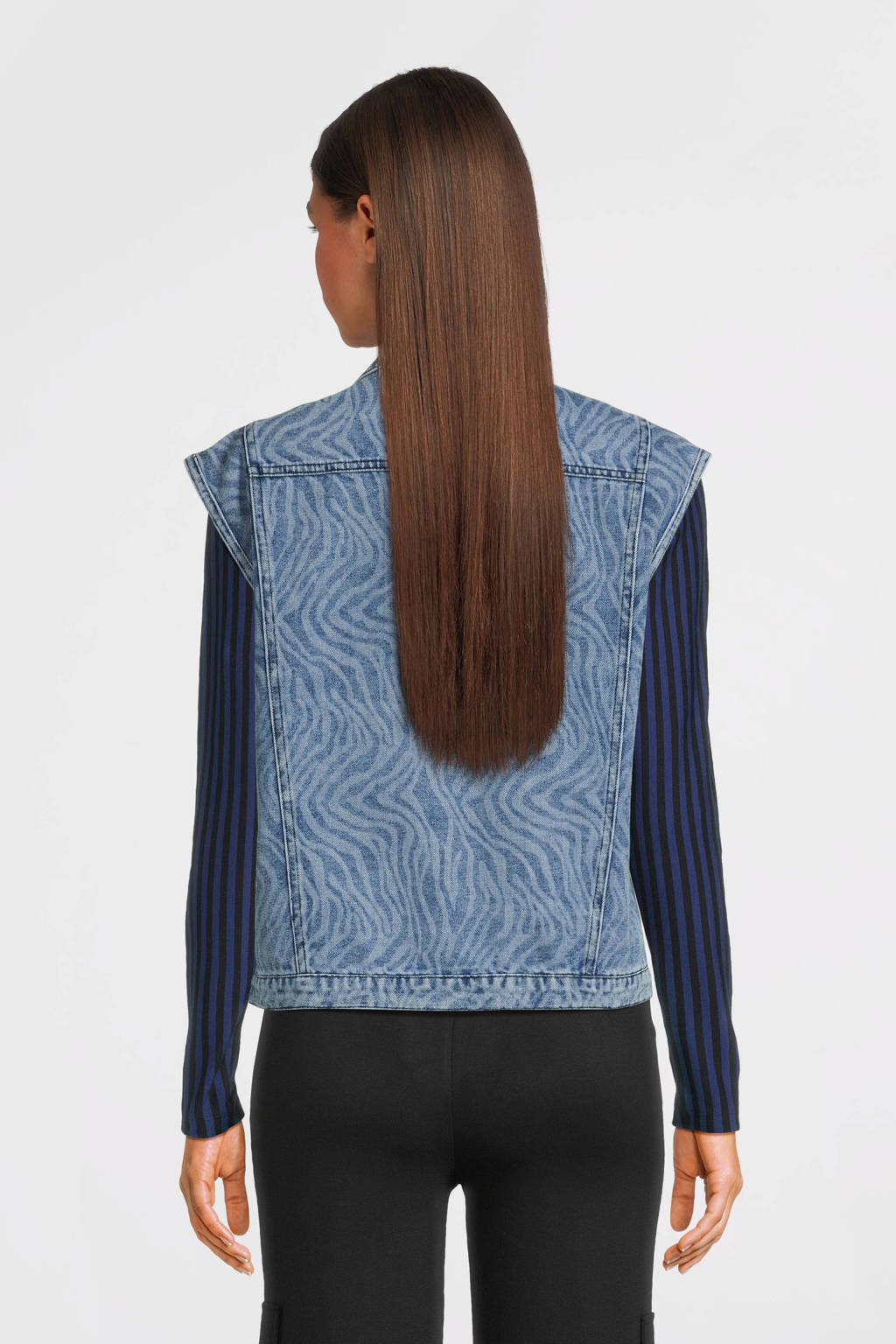 LOOXS gilet met all over print medium blue denim