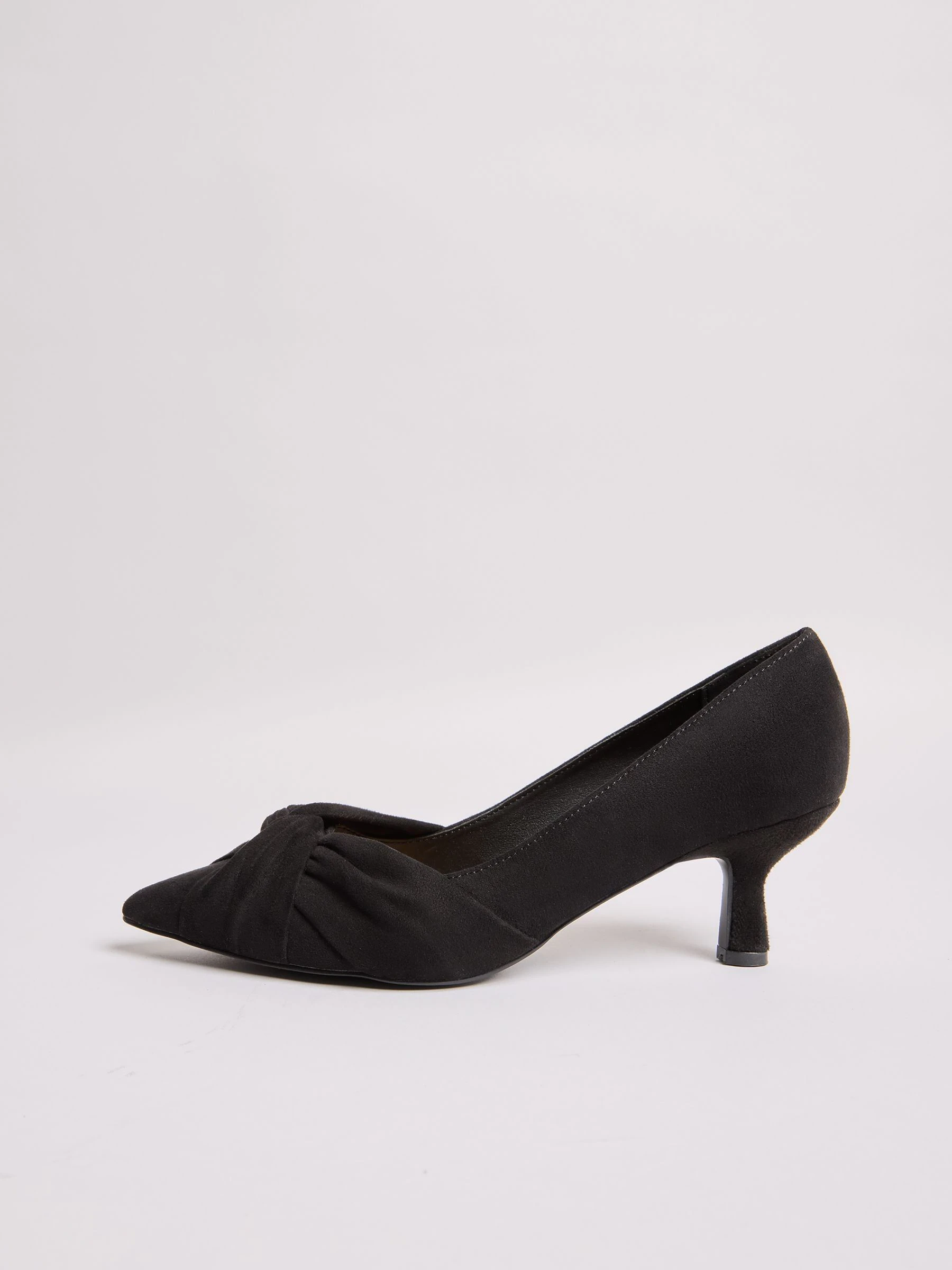 Friends Like These pumps met gedraaide details, Naaldhak en Imitatiesuède