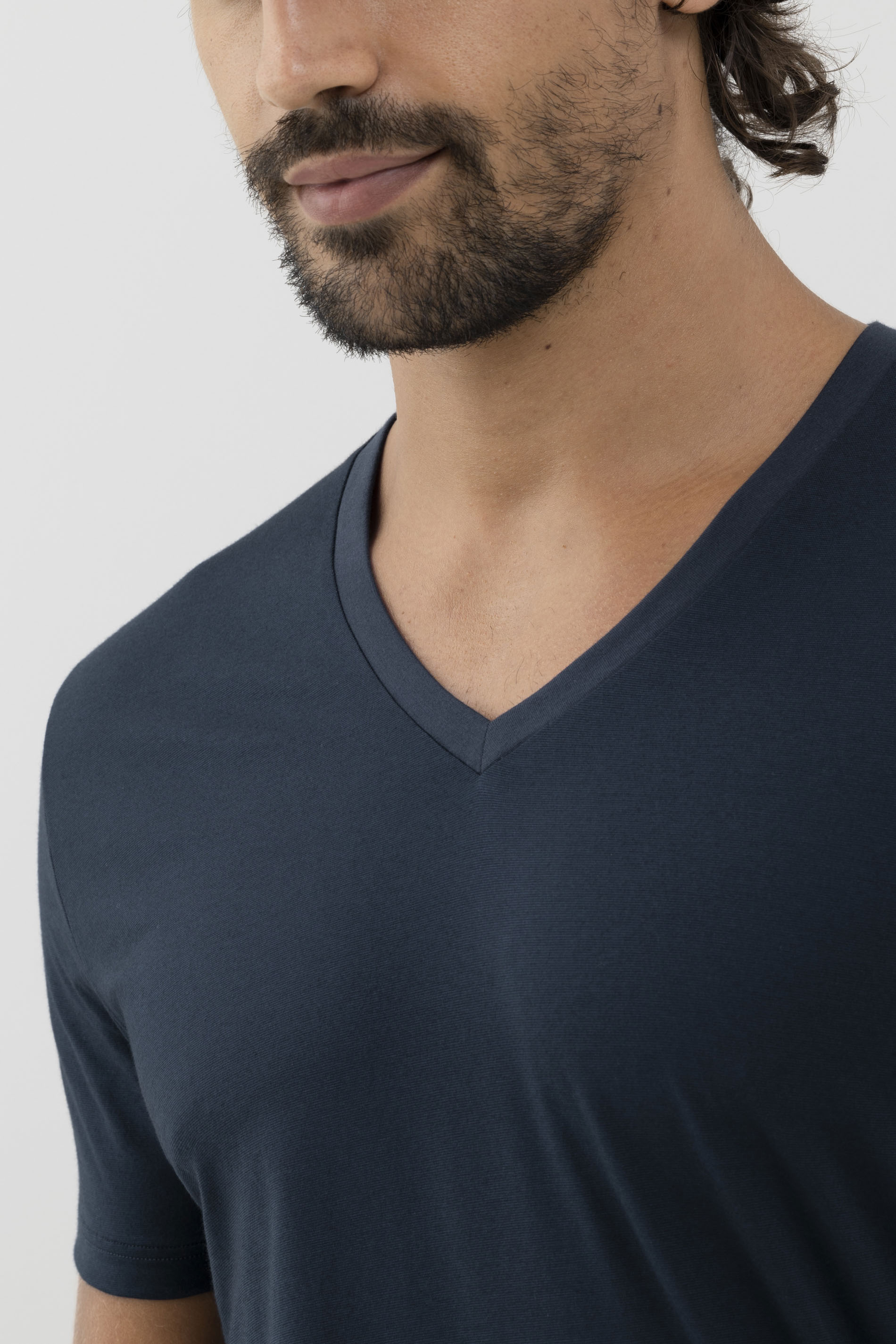 V-Neck<br>Dry Cotton Colour