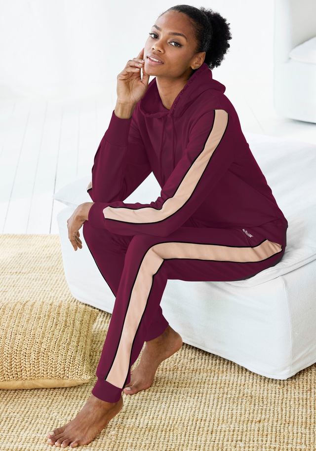 s.Oliver Sweathose  mit Seitenstreifen und Pipings, Loungewear