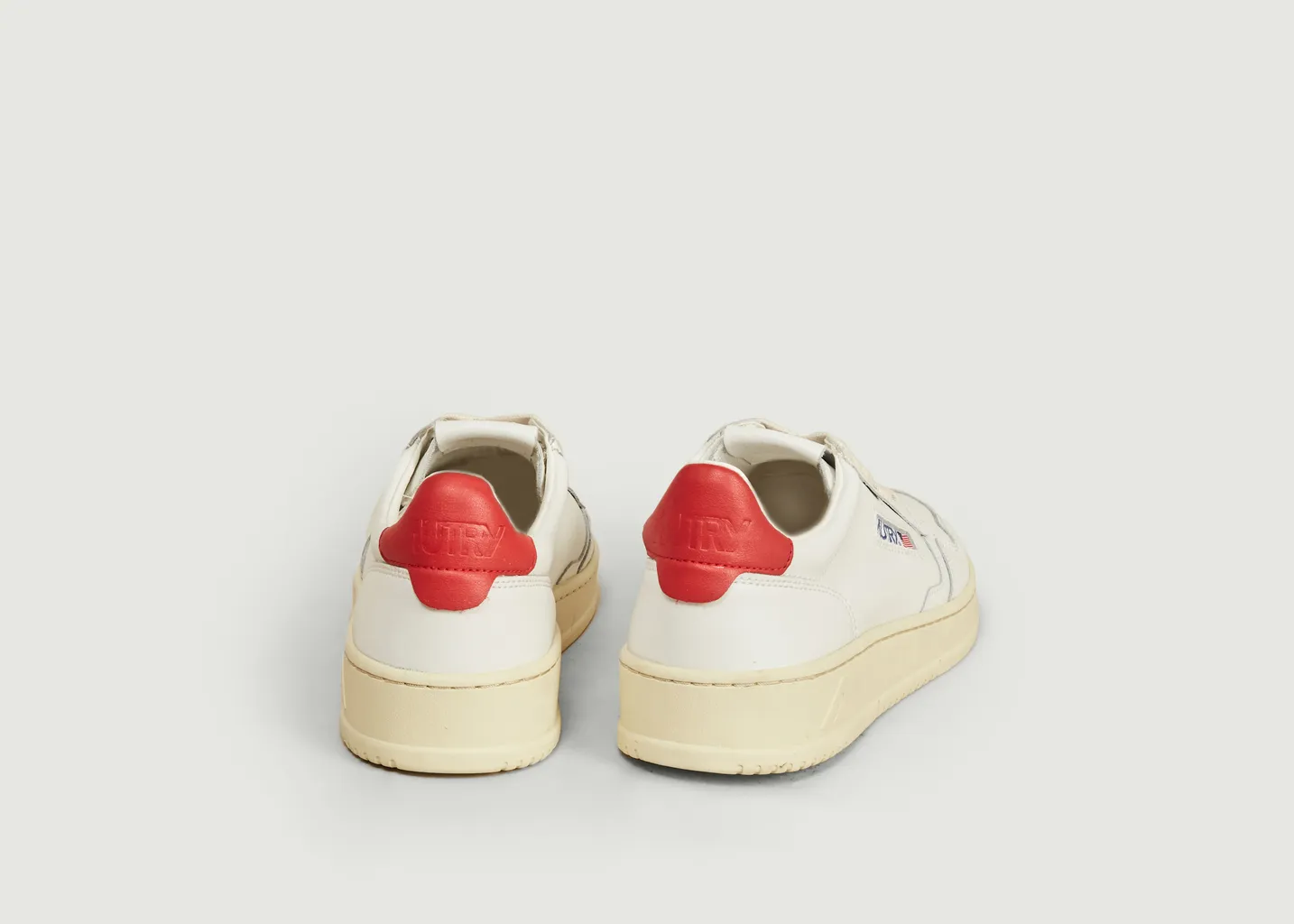 Baskets Medalist Low en cuir blanc rouge AUTRY