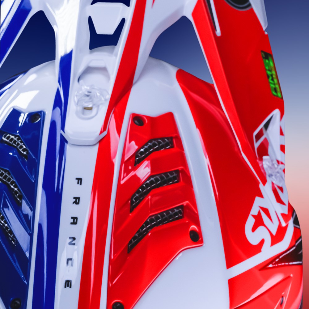 Airoh - Casque Aviator 3 Six Days Blanc / Rouge / Bleu
