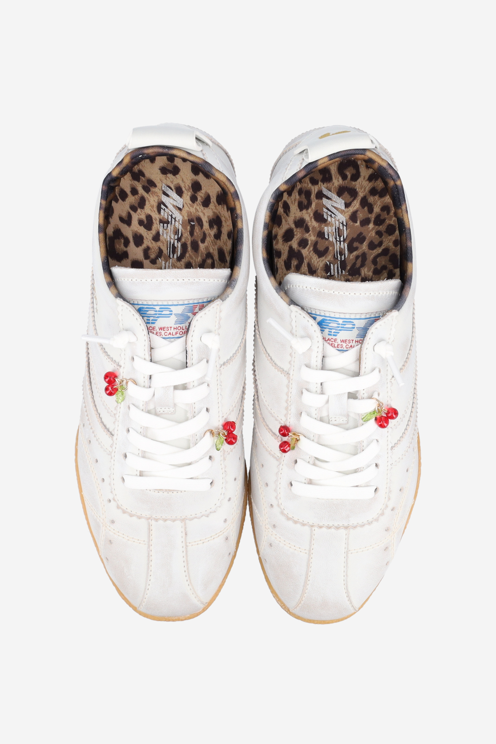 Runaway leather sneakers