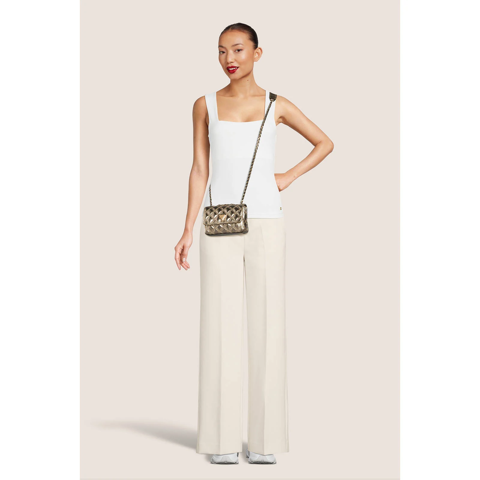 GUESS crossbody tas Giully goudkleurig