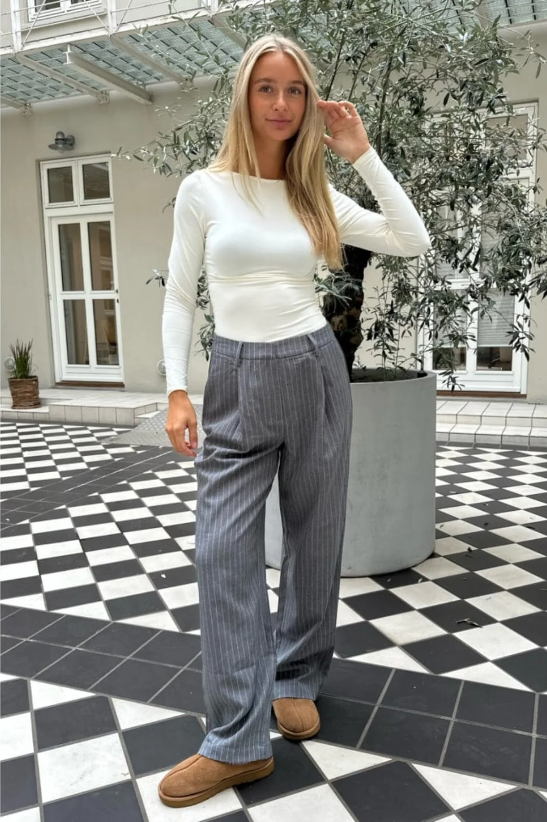BYIC Celina Pants grey pinstripe