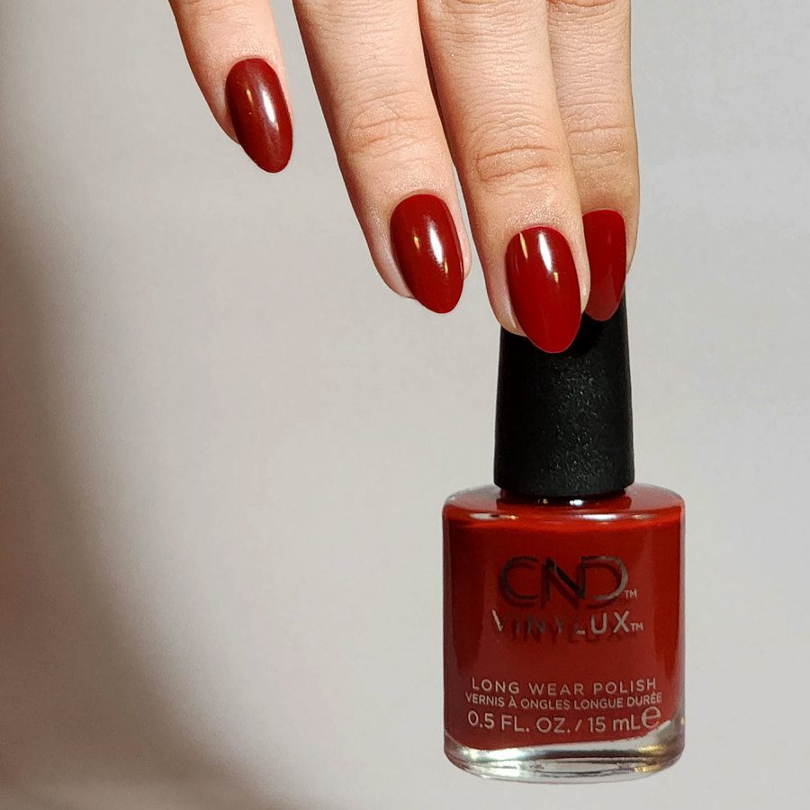 CND VINYLUX Long Wear Polish Scarlet Letter #145 15ml