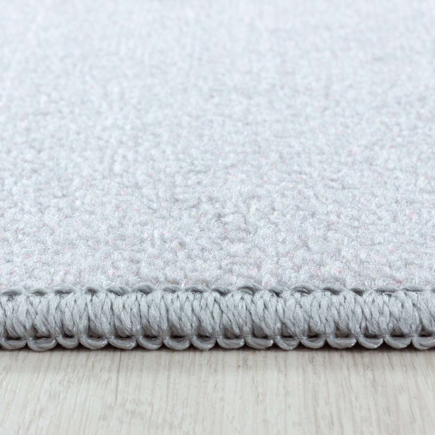 Kinderteppiche in verschiedene Größen rechteckig 8 mm Kurzflor mit Sternen Motiv