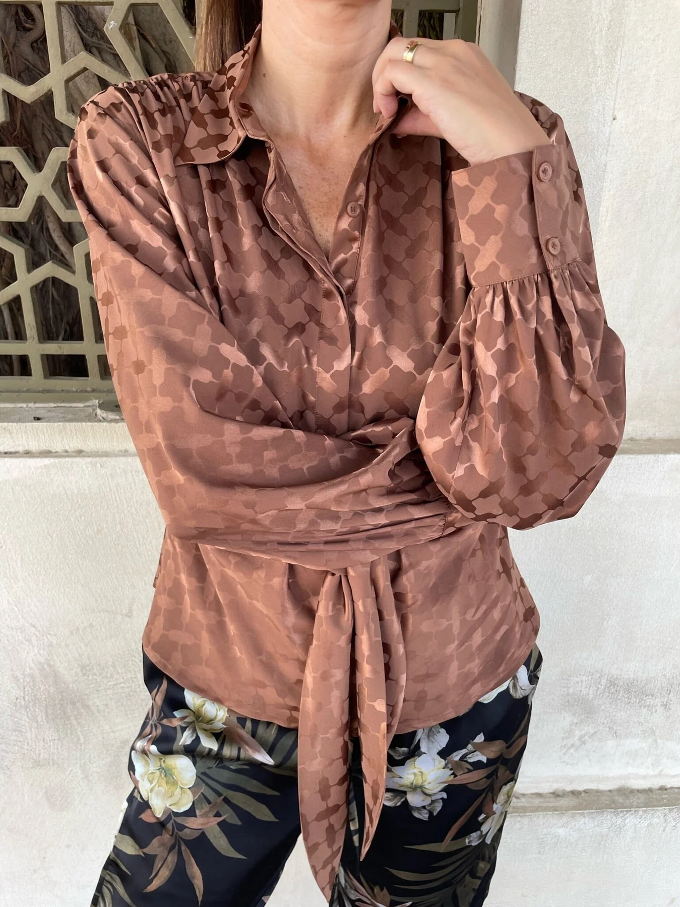Karmamia Lee Shirt camel keffiyeh jacquard
