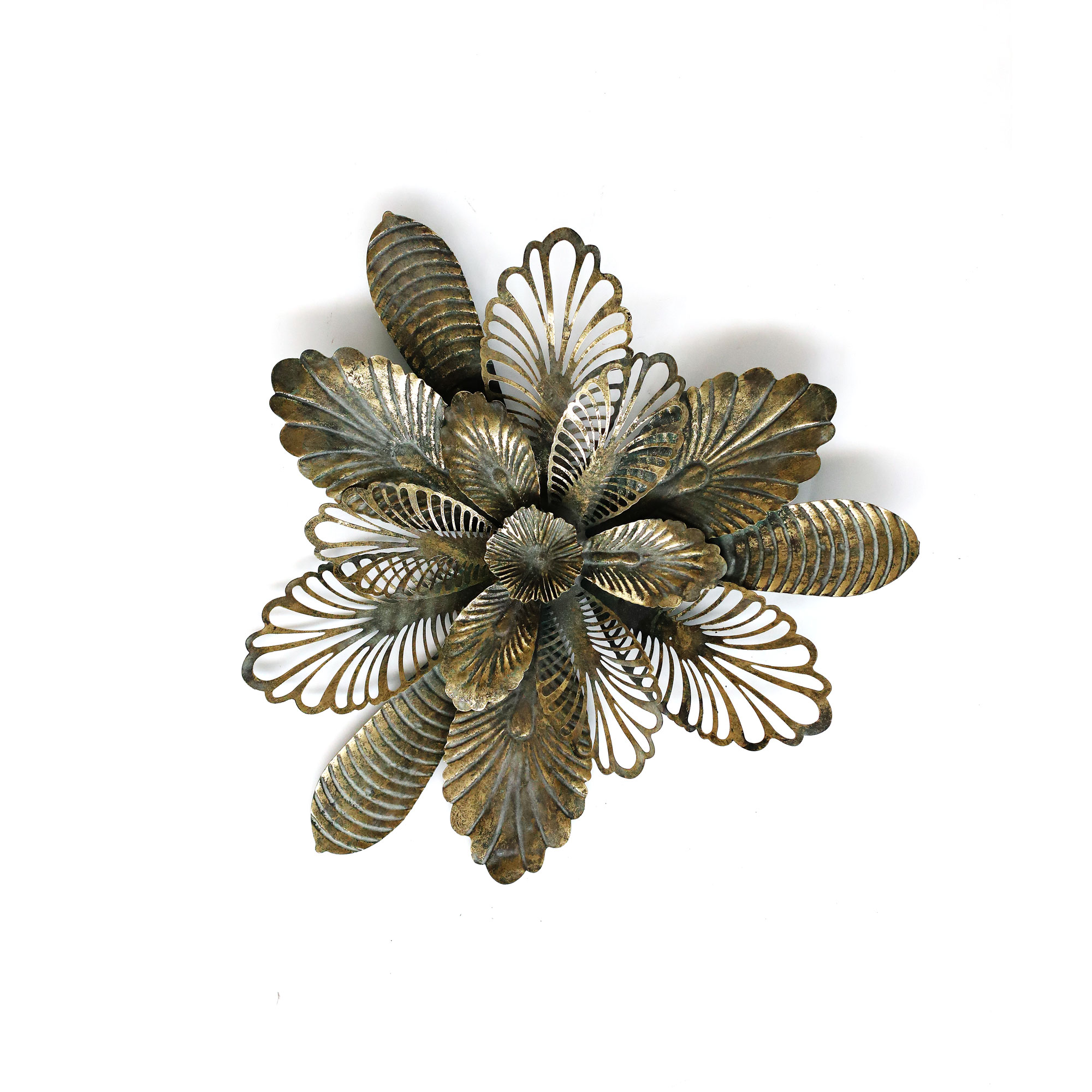 Wandskulptur 'Blättermix', antik gold, B 62,5 cm, H 62,5 cm, L 6,5 cm von fischer's lagerhaus