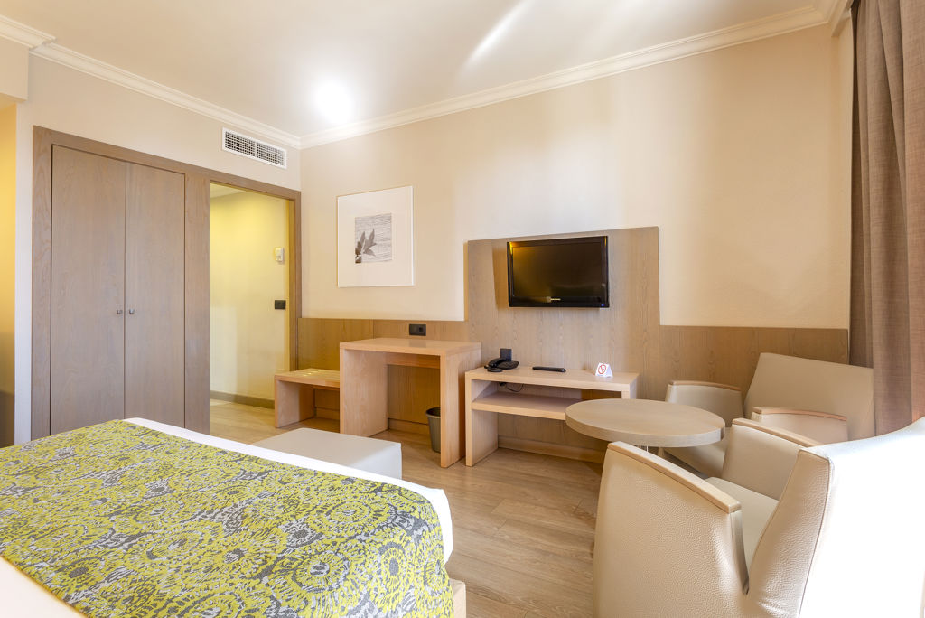 Marins Playa Aparthotel Logies en ontbijt - Hotel