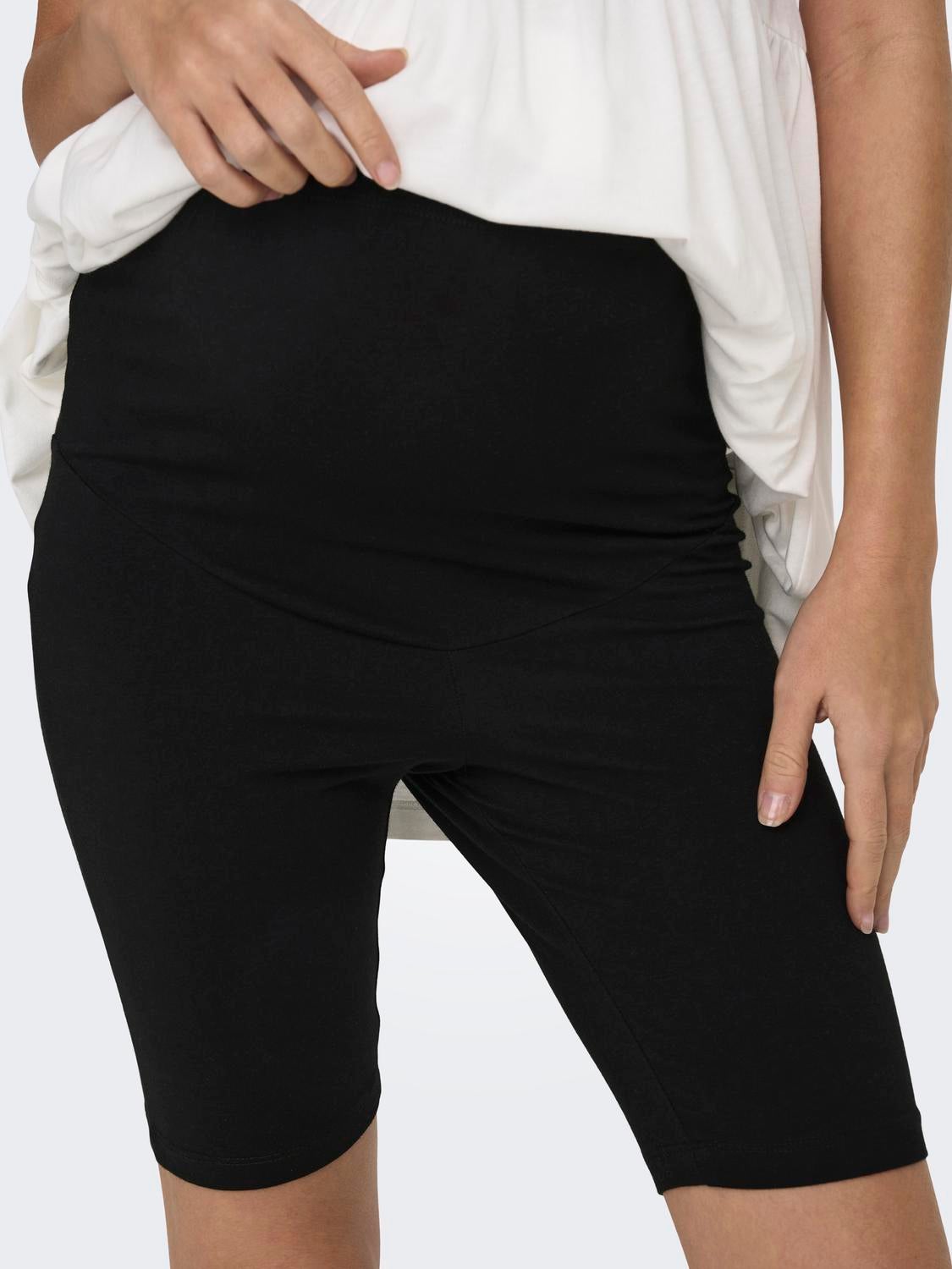 OLMLOVELY Normal geschnitten Lässige Shorts Black