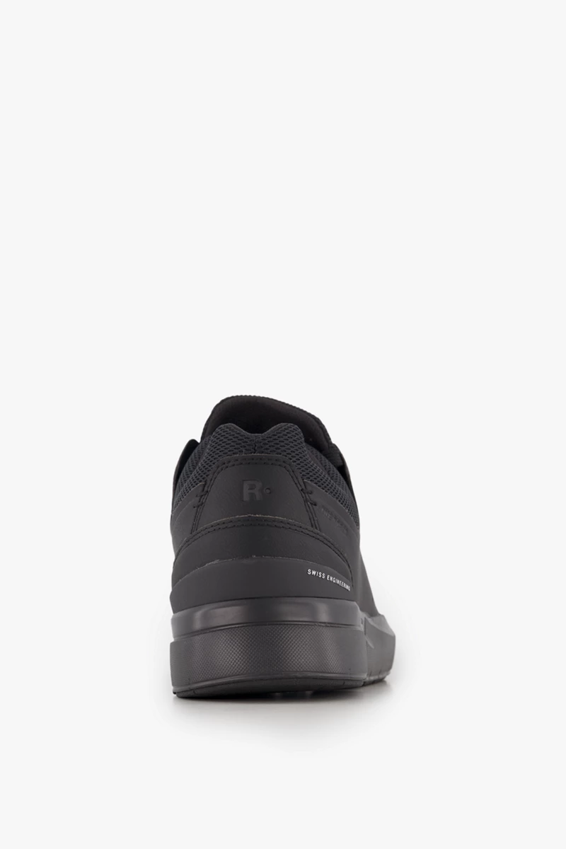 ON The Roger Advantage Herren Sneaker