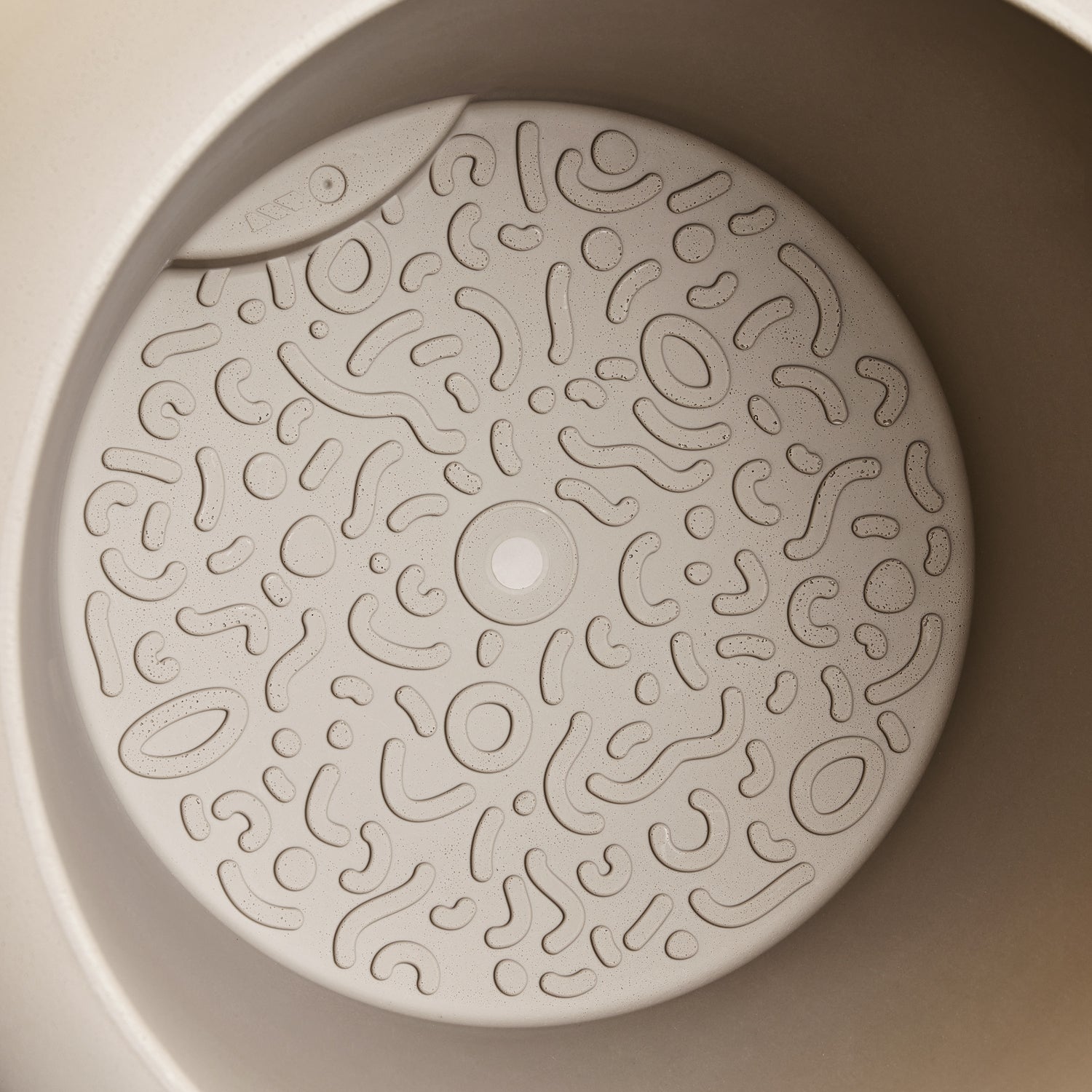 Elho Amber Roll High 43 - Balanced beige - Ã 43 x H 58 cm - Binnen en Buiten - 100% gerecycled kunststof