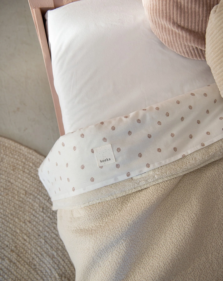 Babydecke PLÜSCH RIGA (75x100) in warm white