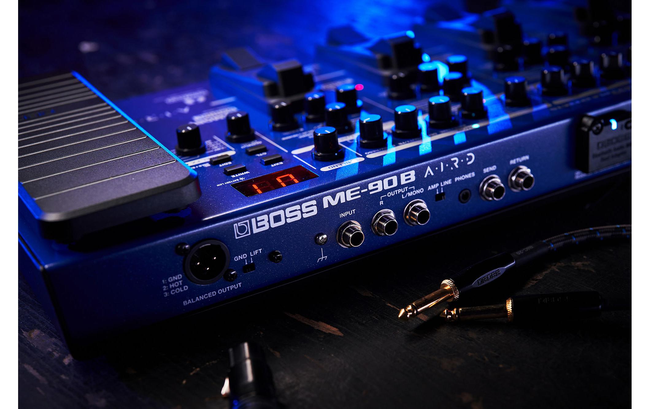 Effektgerät ME-90B<br>All-In-One-Bassprozessor