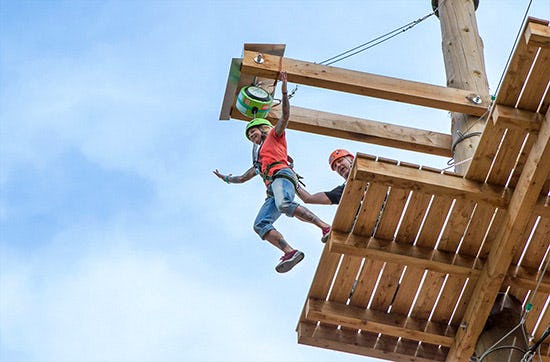 Flying Fox und Sky Jump in München als Geschenk