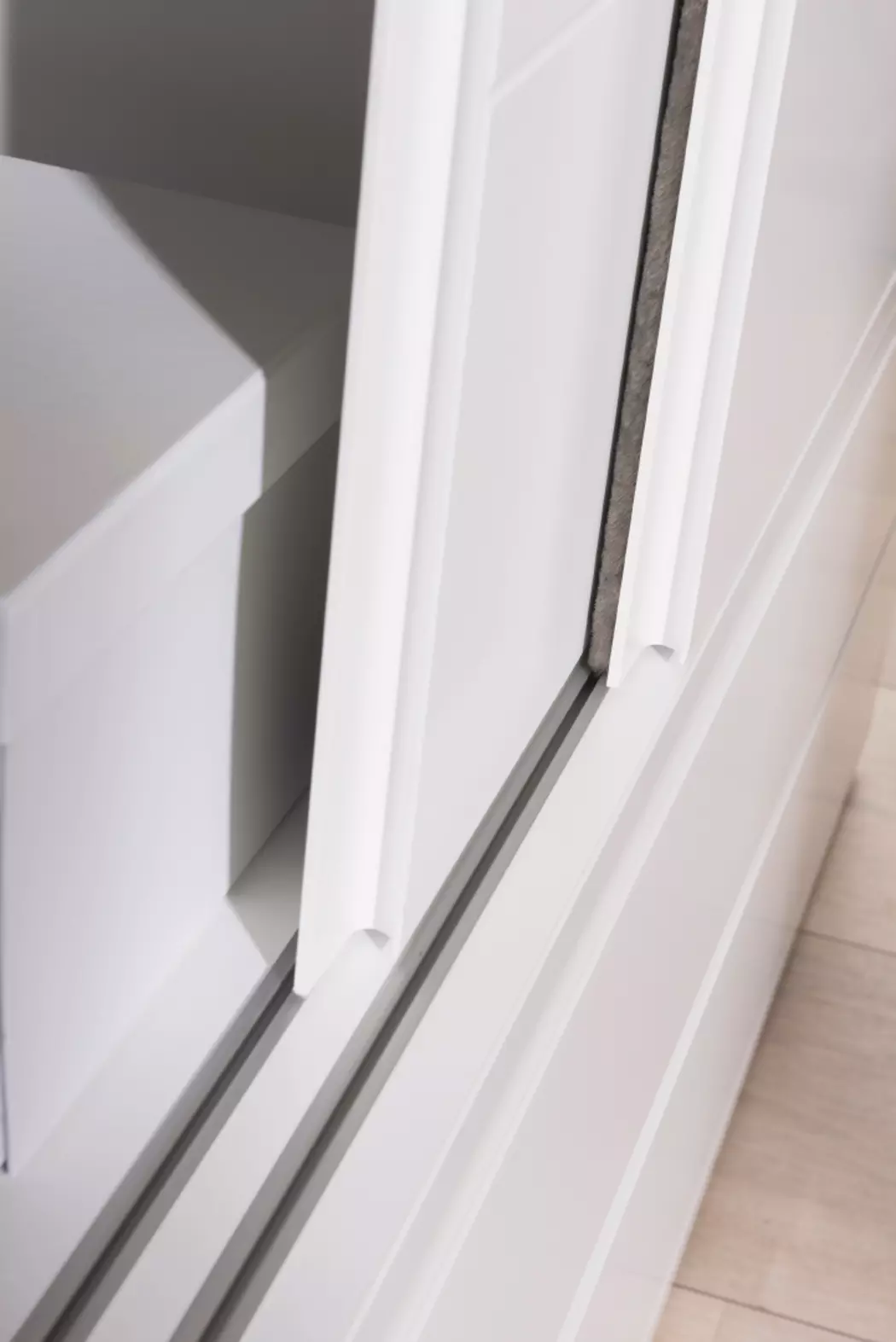 Kleiderschrank Fiona, 124 x 207 cm