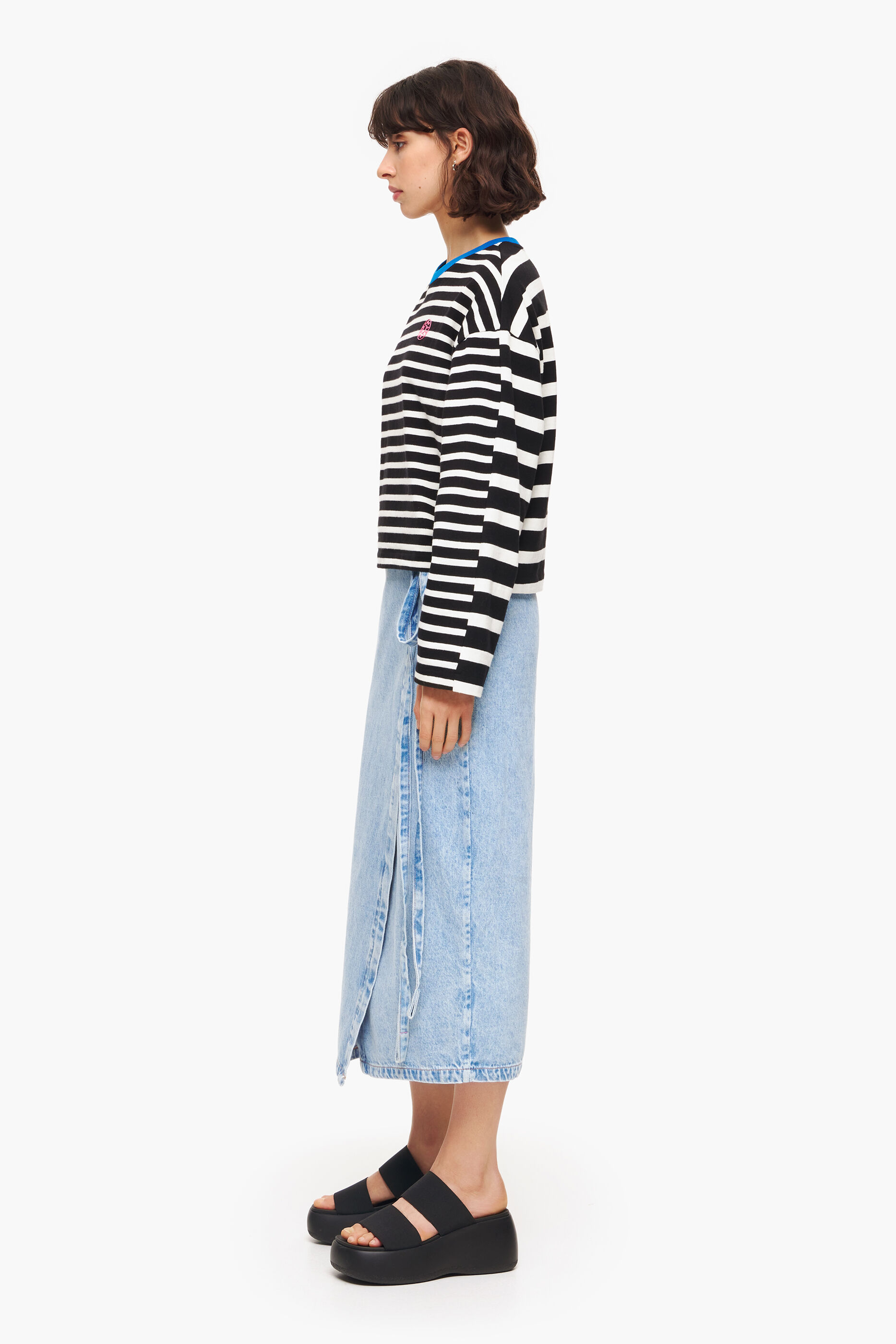 saia pareô midi em jeans azul claro