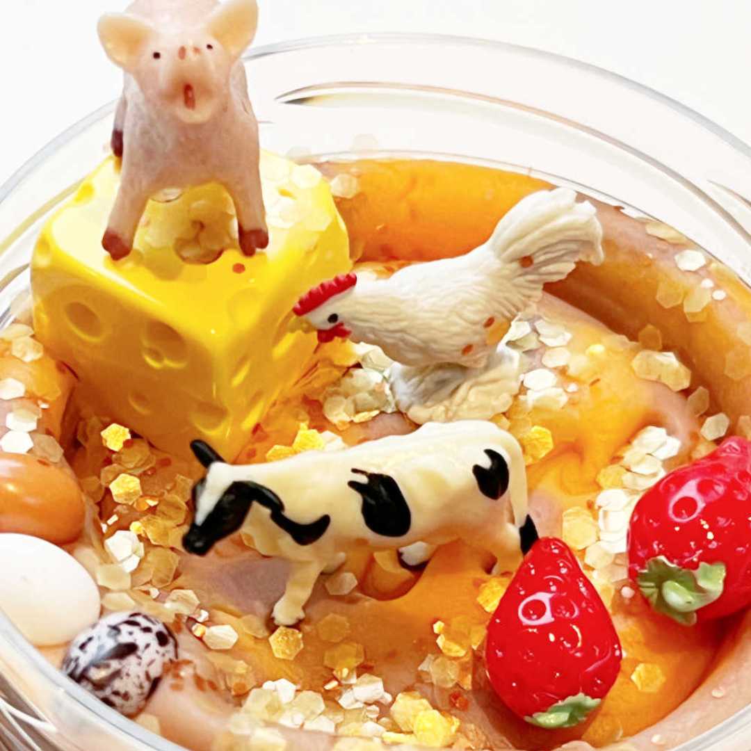 invitation to imagine speelklei surprise pot - the farm