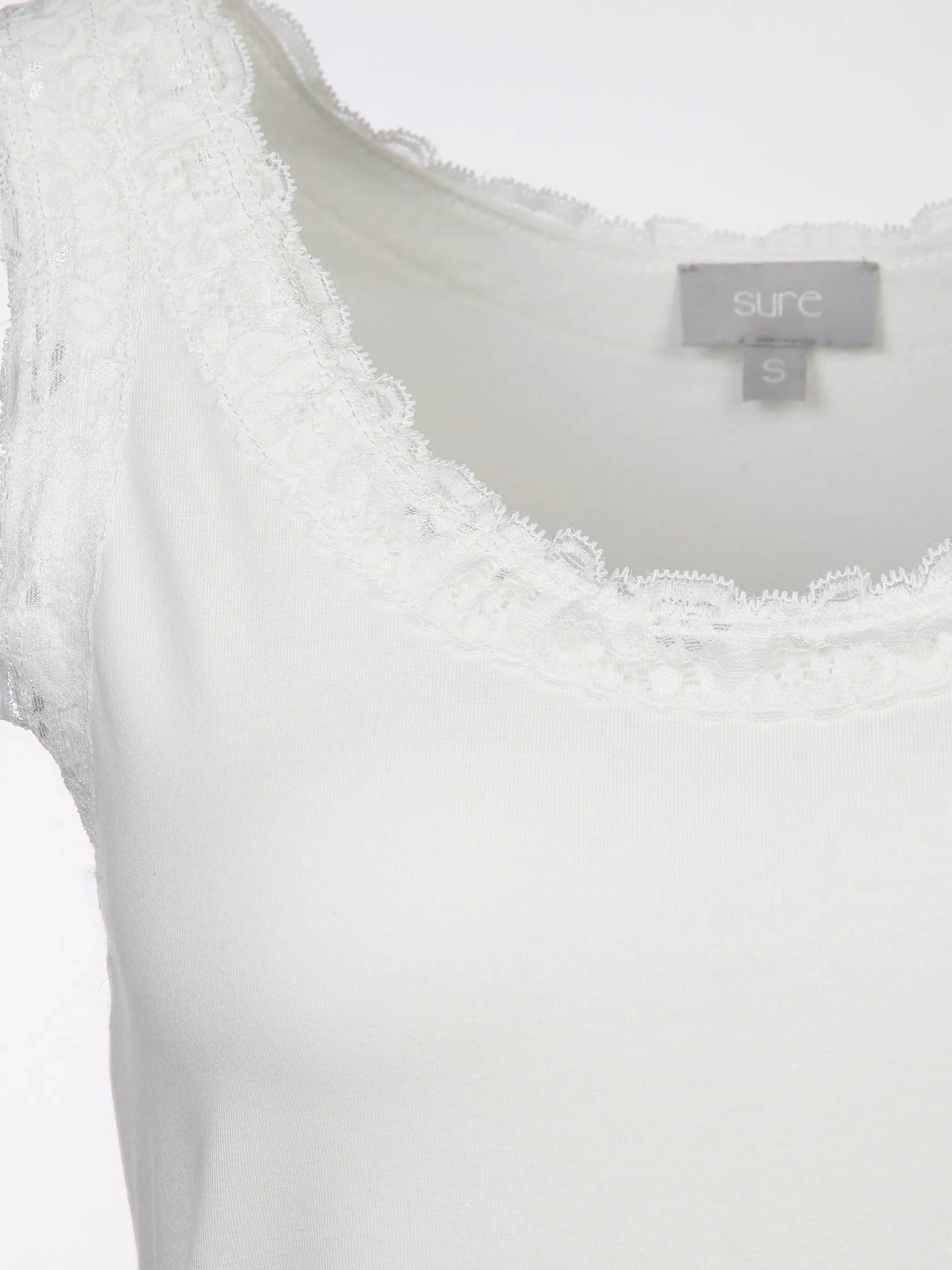 Damen Top mit Spitzenbesatz